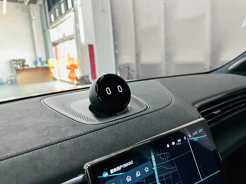 NIO EC6 — миниатюра 21