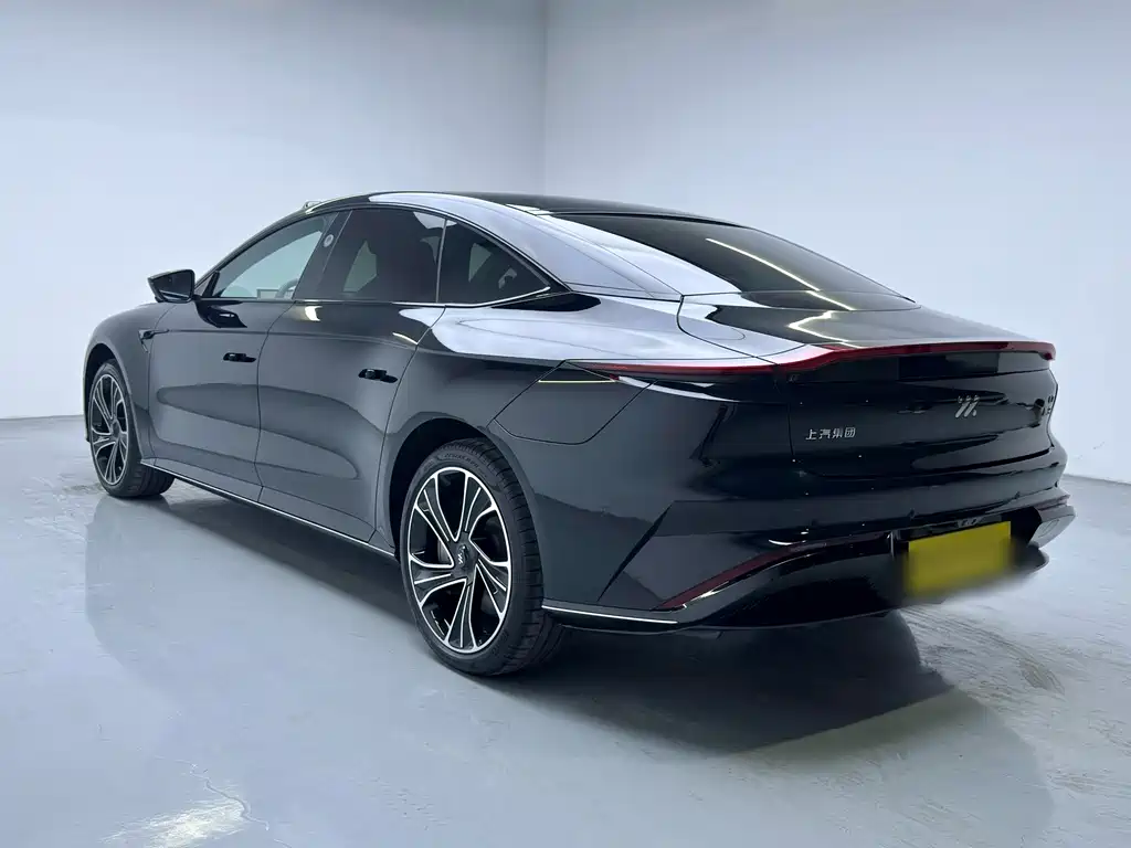 ZHIJI AUTOMOBILE ZHIJI L7