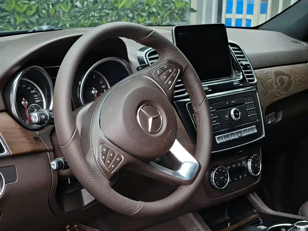 Mercedes-Benz GLE 2017 GLE 320 4MATIC Luxury