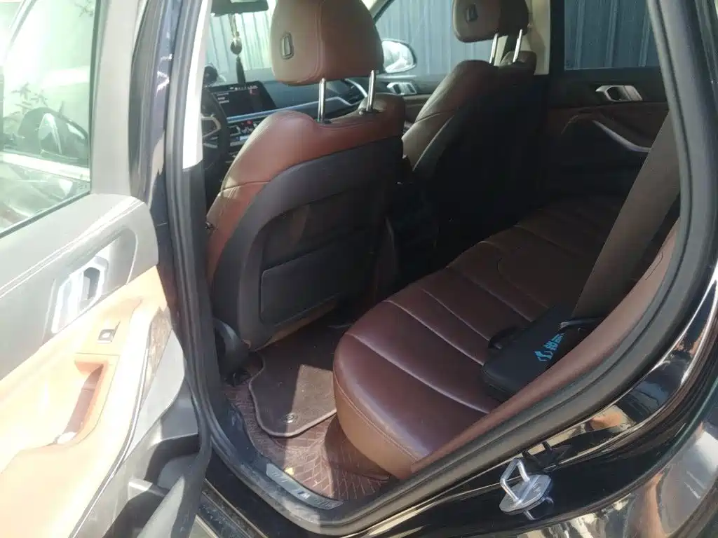 BMW X5 (Import) — миниатюра 15