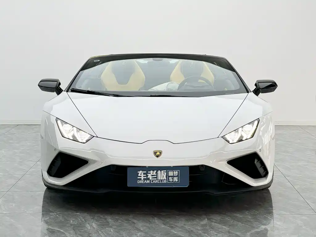 LAMBORGHINI HURACÁN