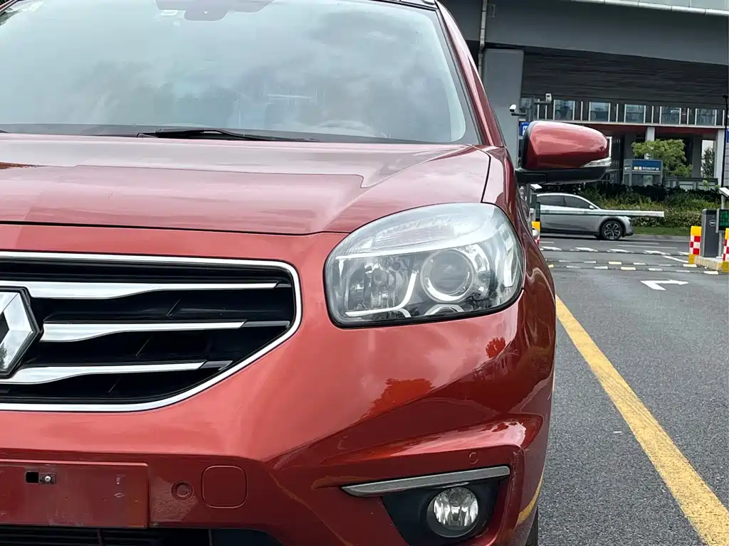 Renault Koleos (Import) — миниатюра 7