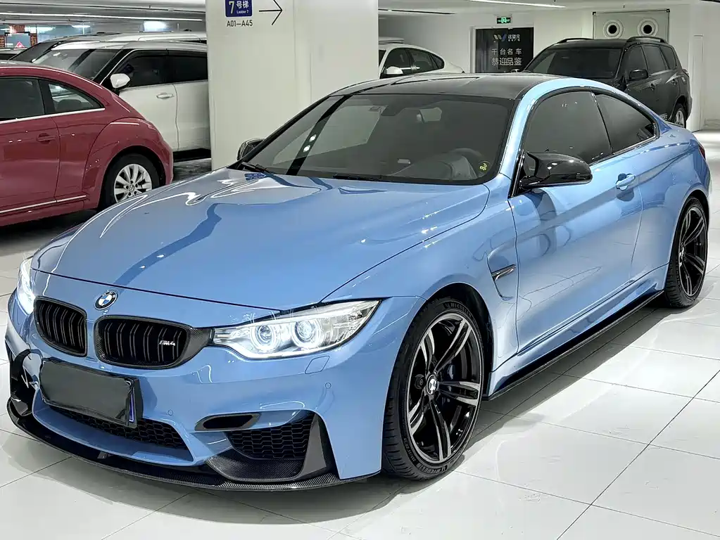 BMW M4 2016