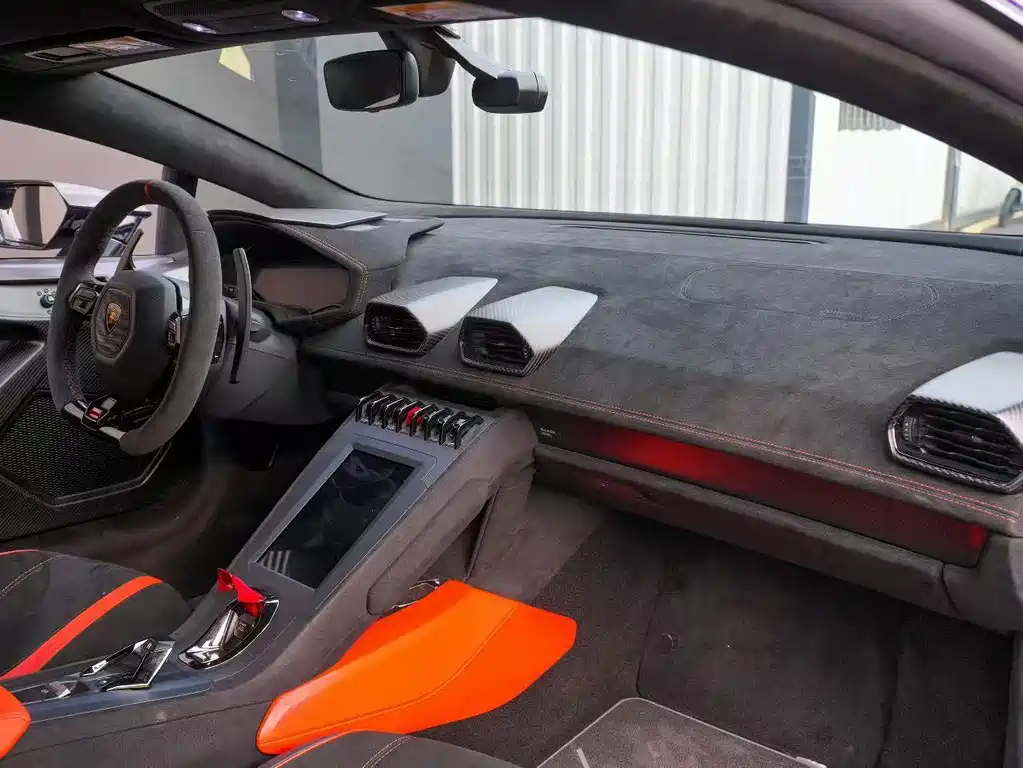 Lamborghini Huracán — миниатюра 3