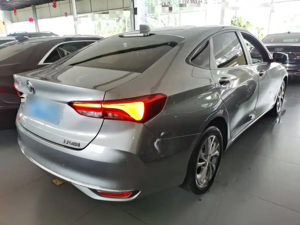 Buick Verano — миниатюра 7