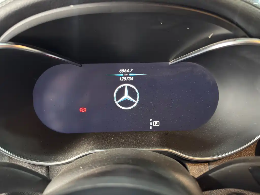Mercedes-Benz C-Class — миниатюра 16