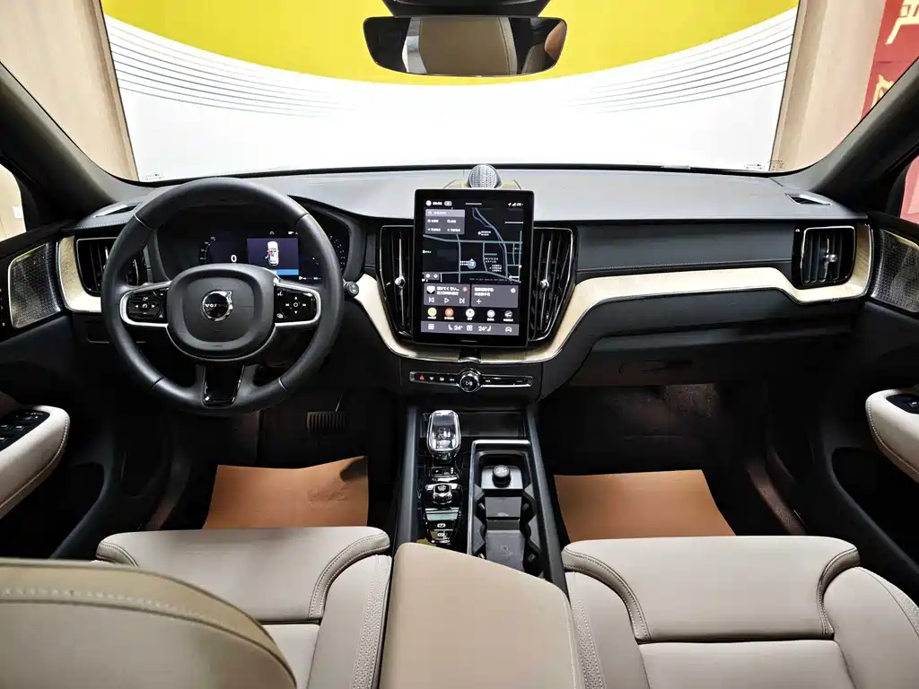 Volvo XC60 — миниатюра 10
