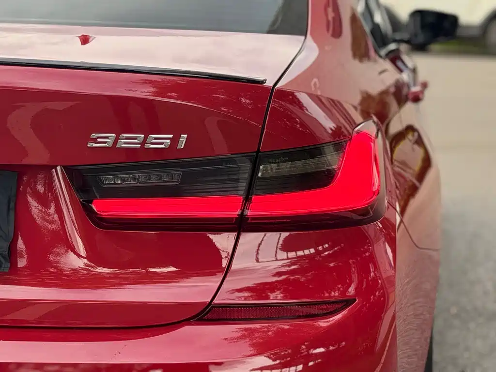 BMW 3 Series — миниатюра 19