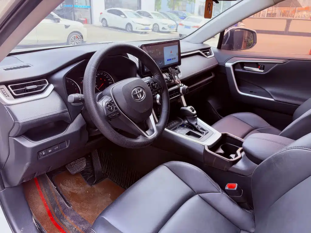Toyota Wildlander — миниатюра 13