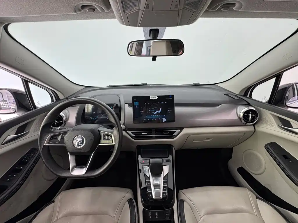 BYD Yuan Pro — миниатюра 19