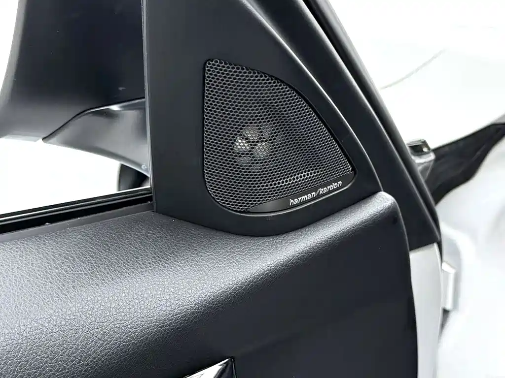 BMW 3 Series — миниатюра 6