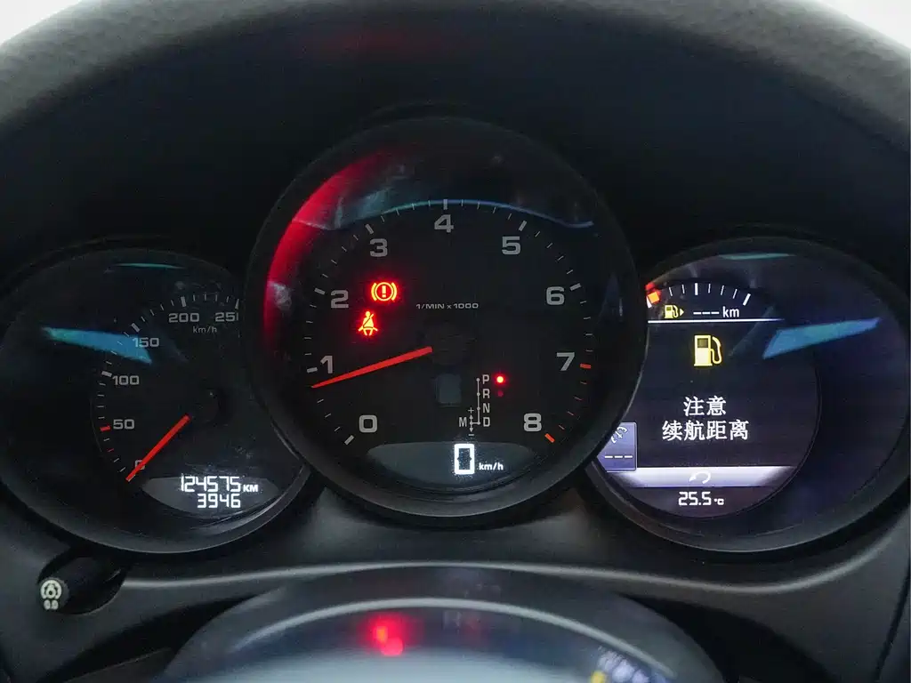 Porsche Macan — миниатюра 18