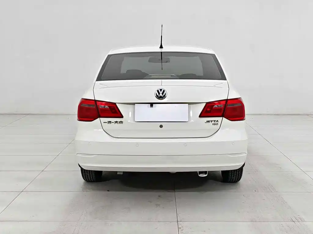 Volkswagen Jetta — миниатюра 4