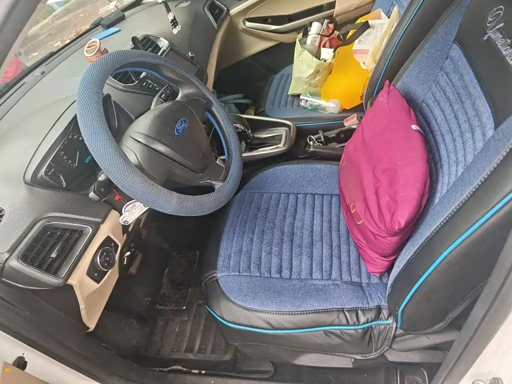 Ford Escort — миниатюра 11