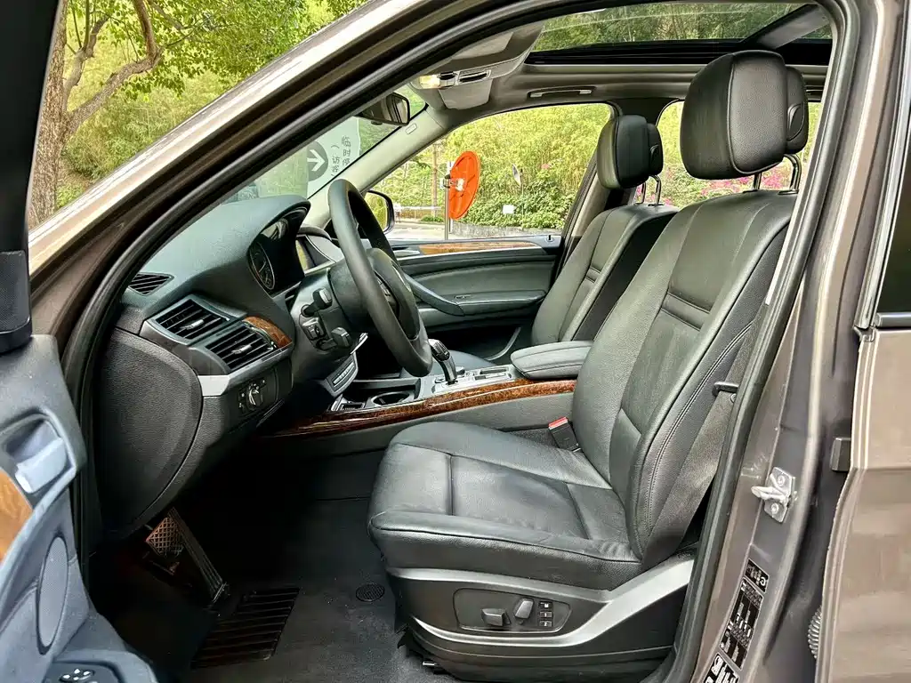 BMW X5 2011 xDrive35i Luxury