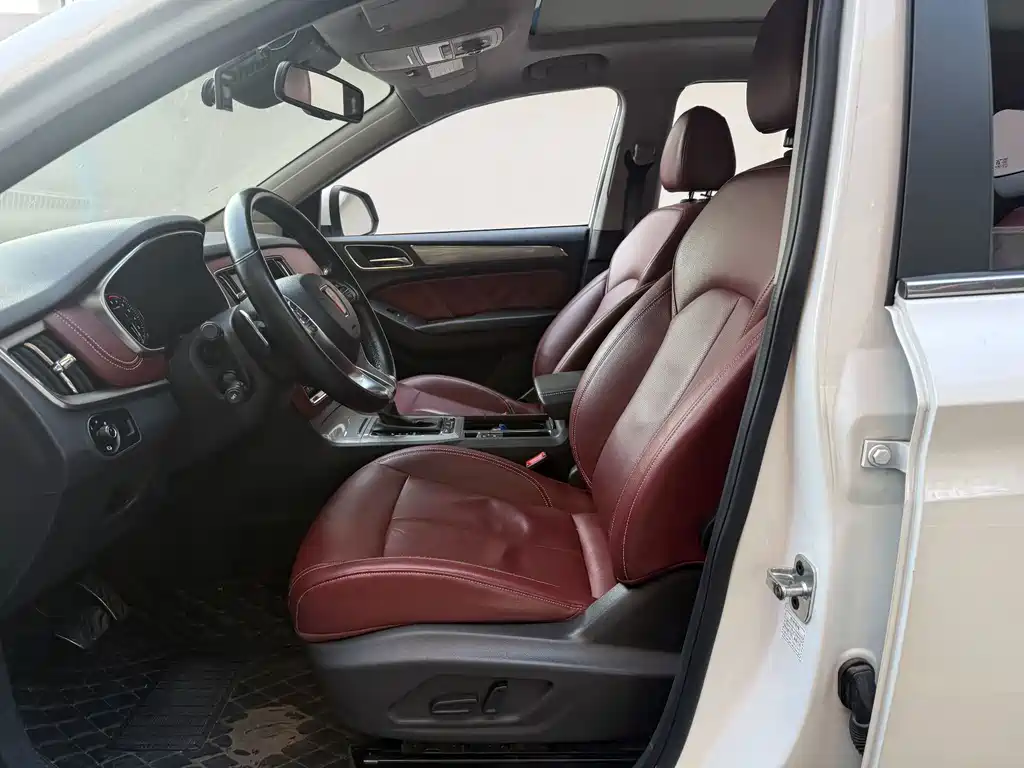 Roewe RX5 — миниатюра 9