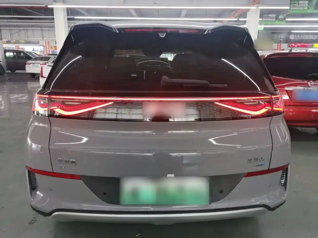 BYD Sealion 05 EV — миниатюра 6