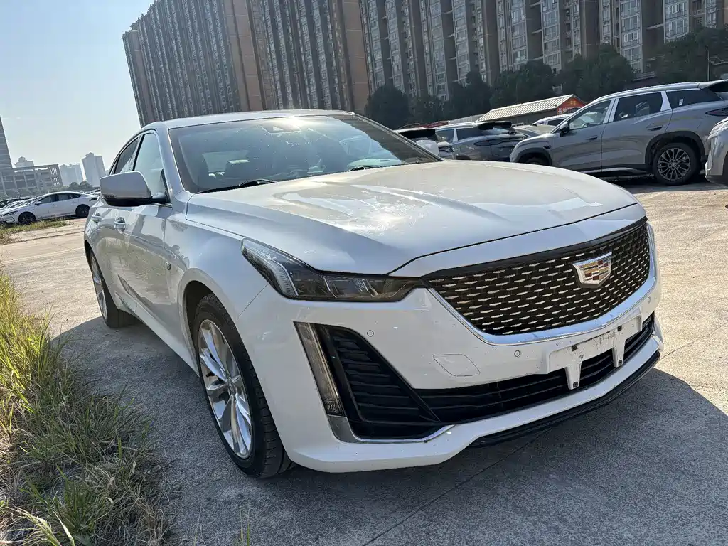 Cadillac CT5 — миниатюра 3