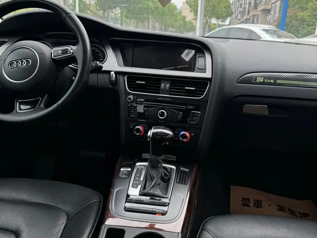 Audi A4L — миниатюра 12