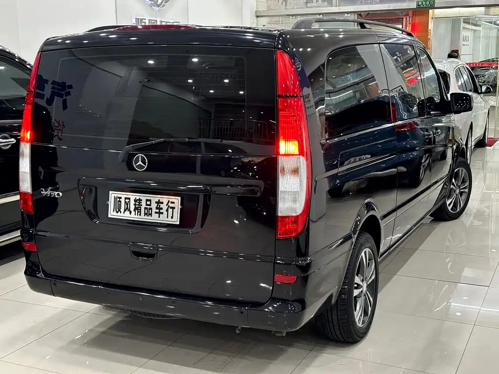Mercedes-Benz Viano — миниатюра 3