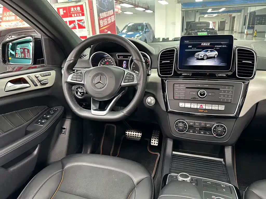 Mercedes-Benz GLE Coupe AMG — миниатюра 21