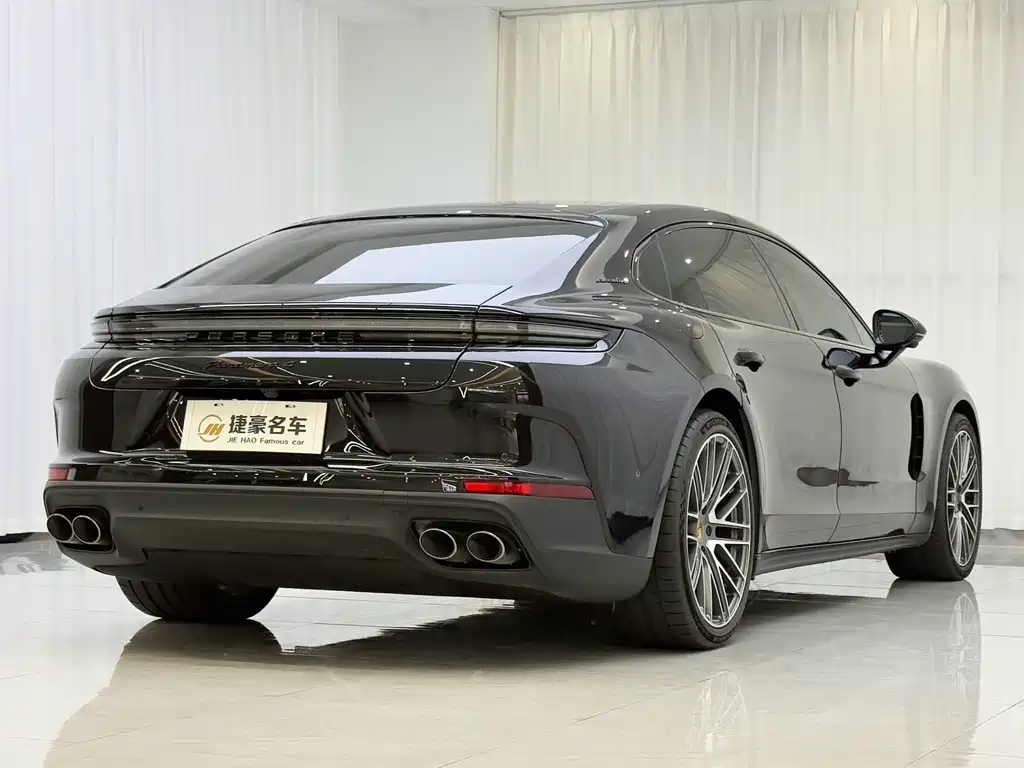 Porsche Panamera — миниатюра 15
