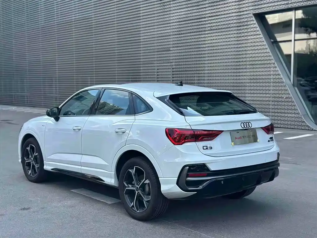 Audi Q3 Sportback — миниатюра 5