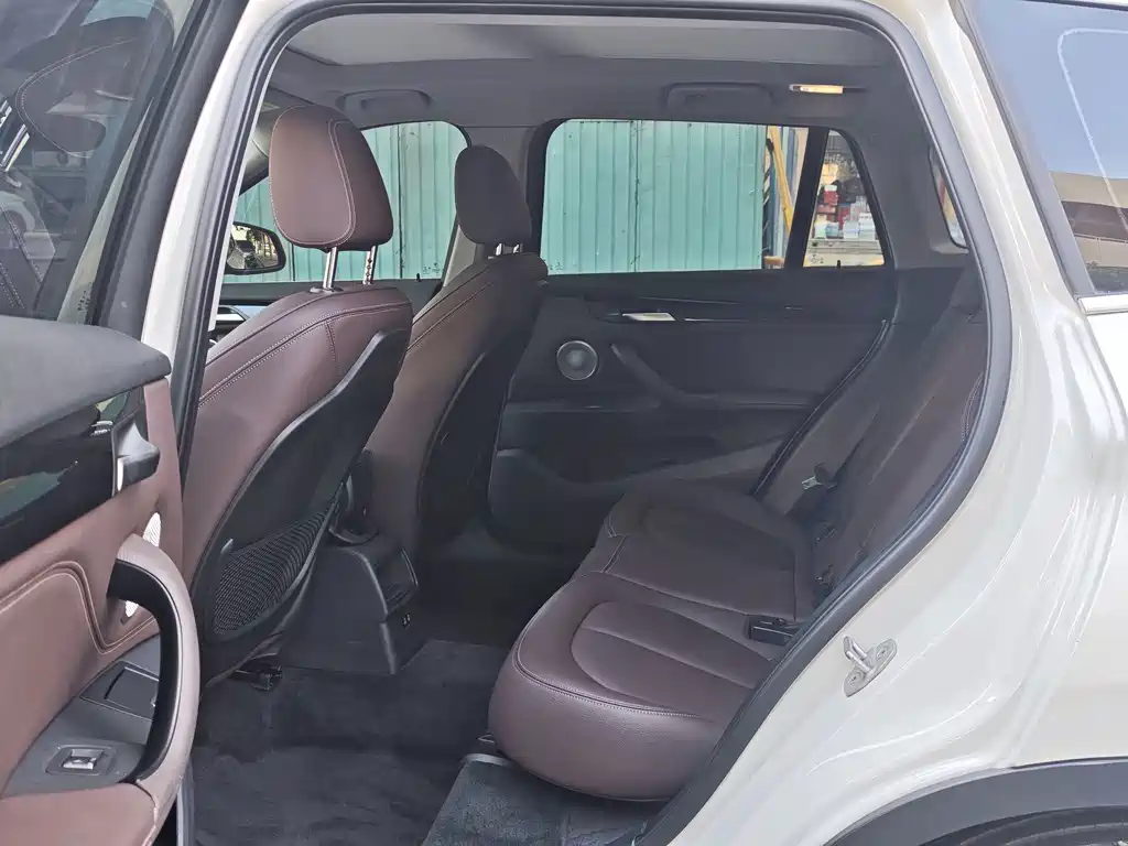 BMW X1 — миниатюра 5