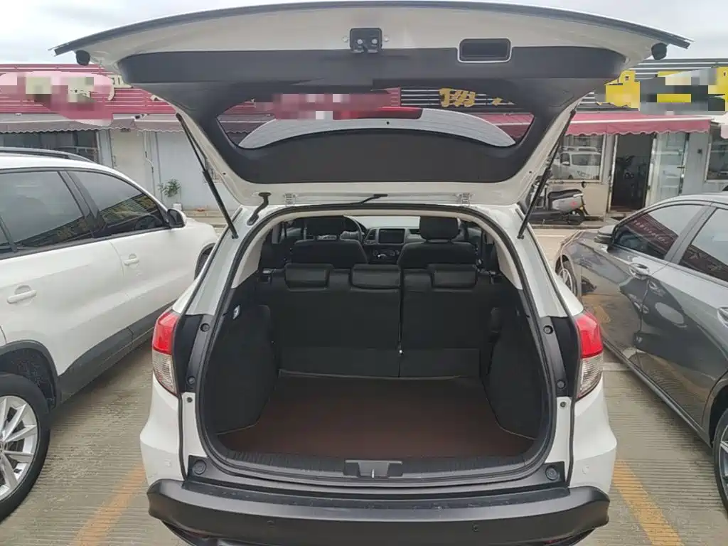 Honda Vezel — миниатюра 19
