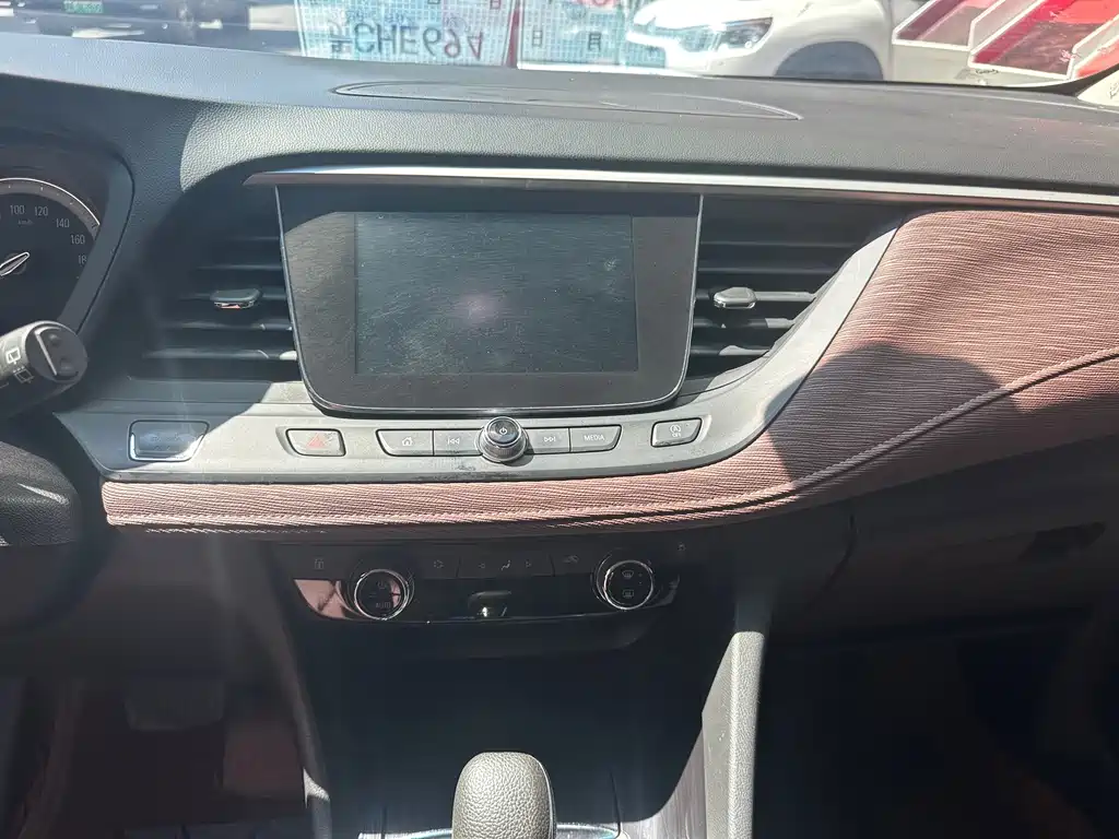 Buick GL6 — миниатюра 9
