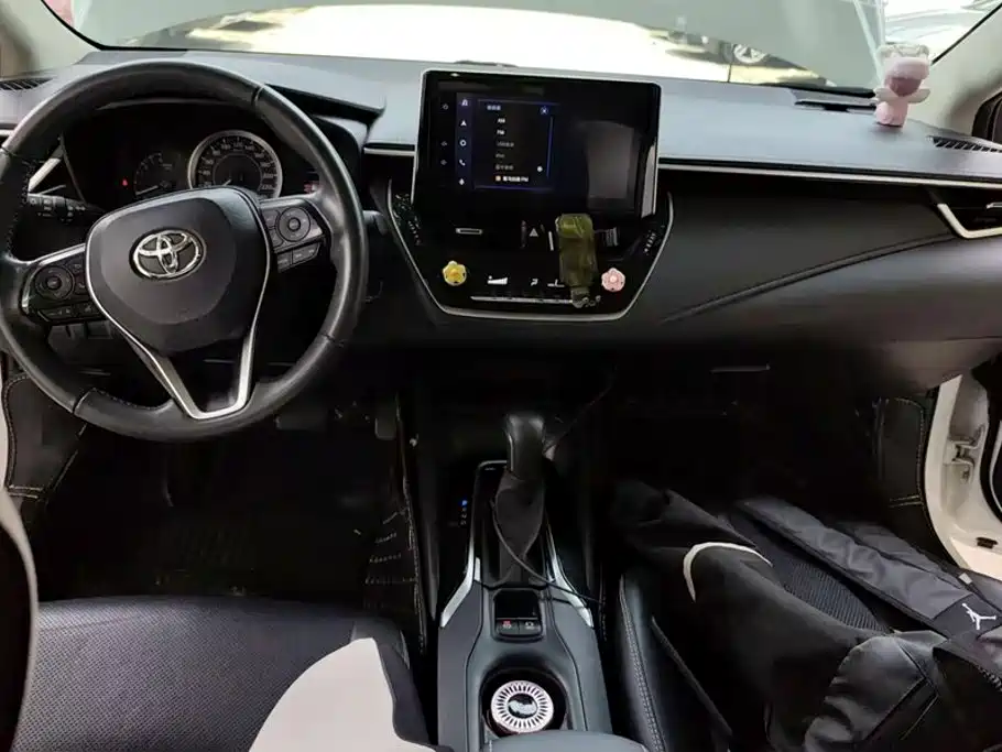 Toyota Corolla — миниатюра 12