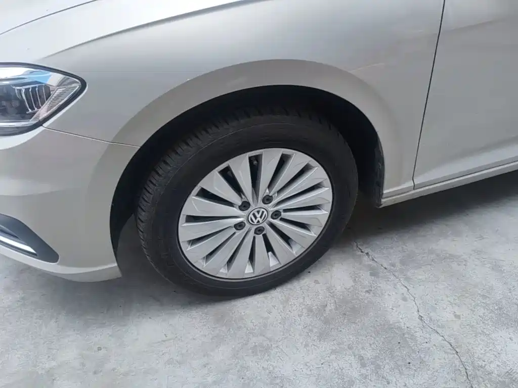 Volkswagen Lavida — миниатюра 23
