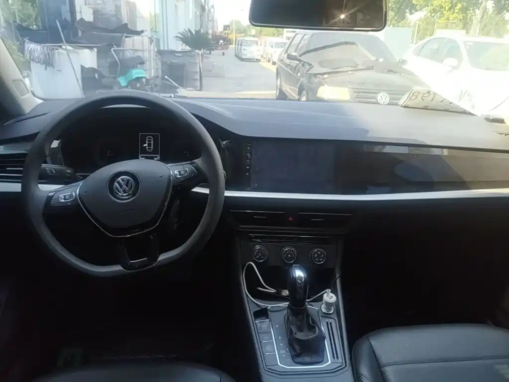 Volkswagen Lavida — миниатюра 10