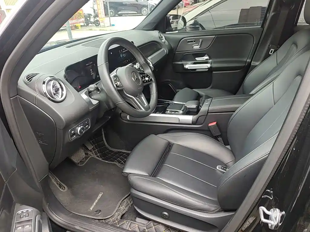 Mercedes-Benz EQB — миниатюра 15