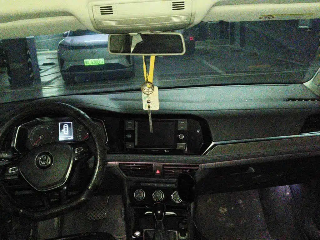Volkswagen Sagitar — миниатюра 10