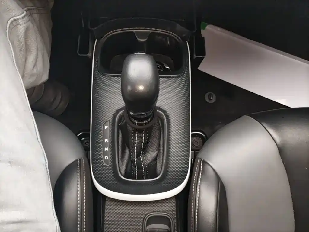 Roewe Clever — миниатюра 14