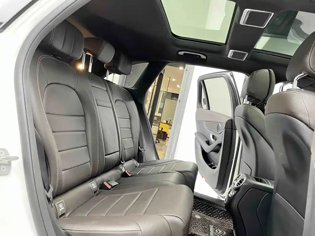 Mercedes-Benz GLC — миниатюра 5