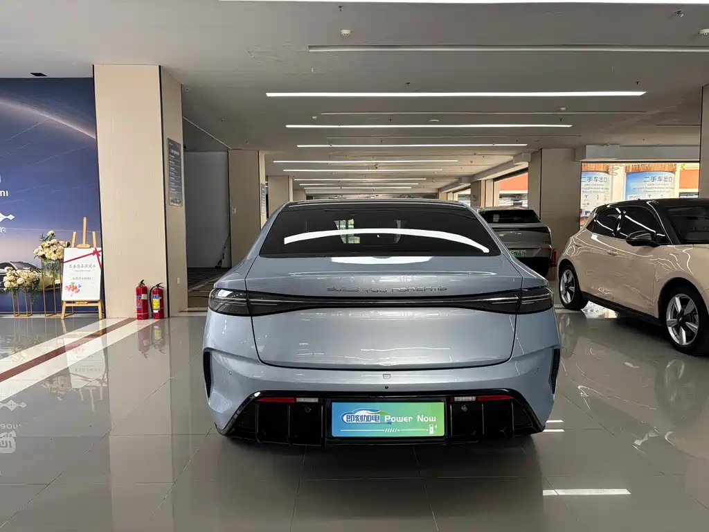 BYD Seal — миниатюра 6