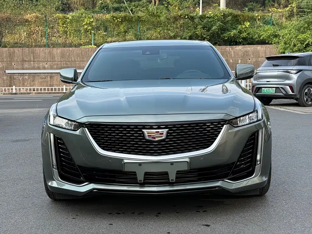 Cadillac CT5 — миниатюра 2
