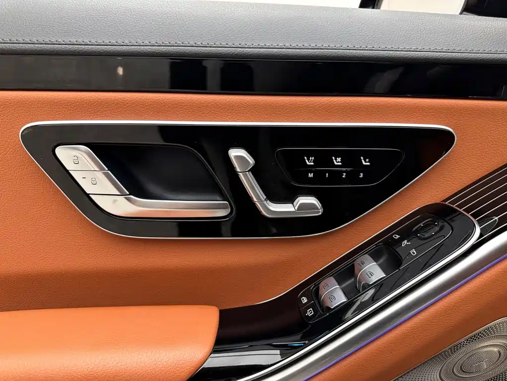 Mercedes-Benz S-Class — миниатюра 15