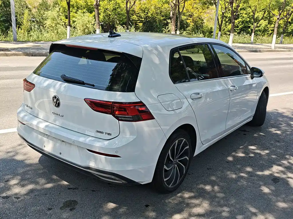 Volkswagen Golf — миниатюра 3