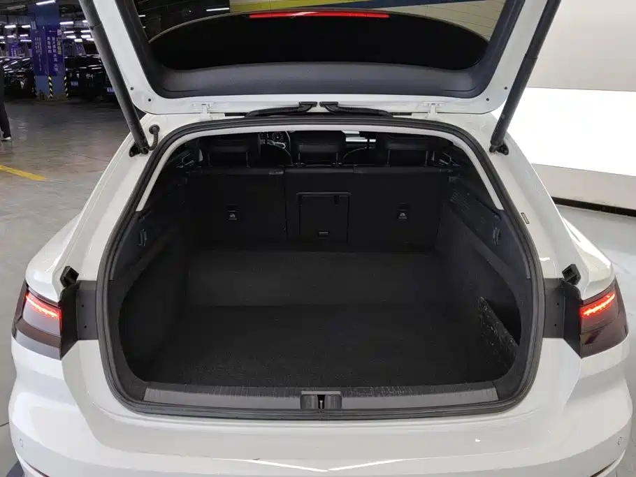 Volkswagen CC — миниатюра 4