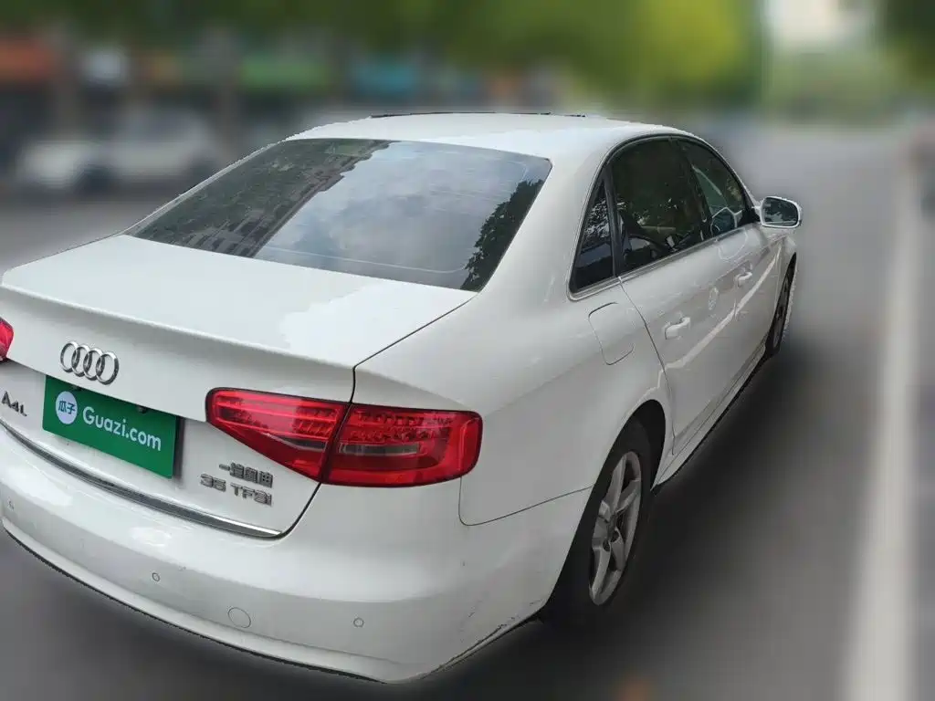 Audi A4L — миниатюра 4