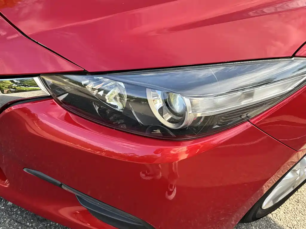 Mazda 3 Axela - фото 19