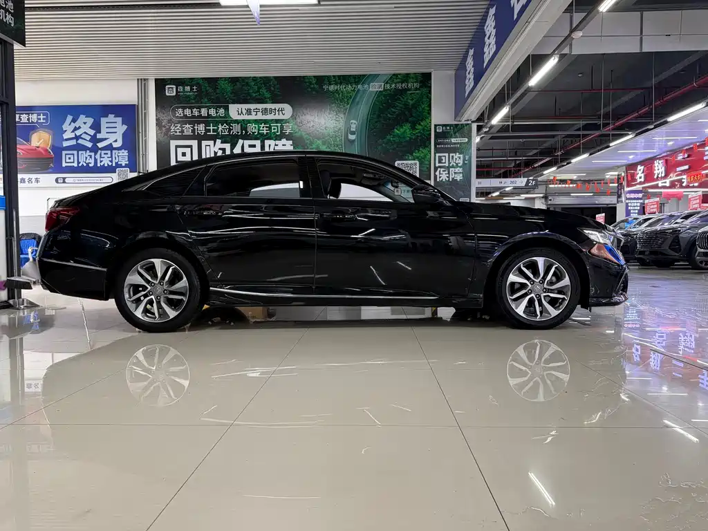 Honda Inspire — миниатюра 11