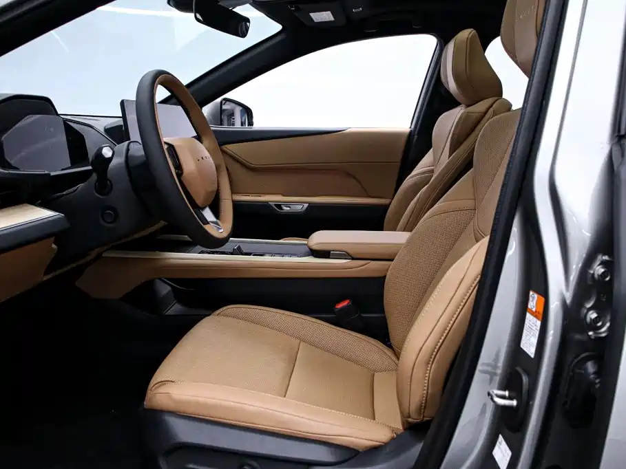 Lexus ES — миниатюра 13