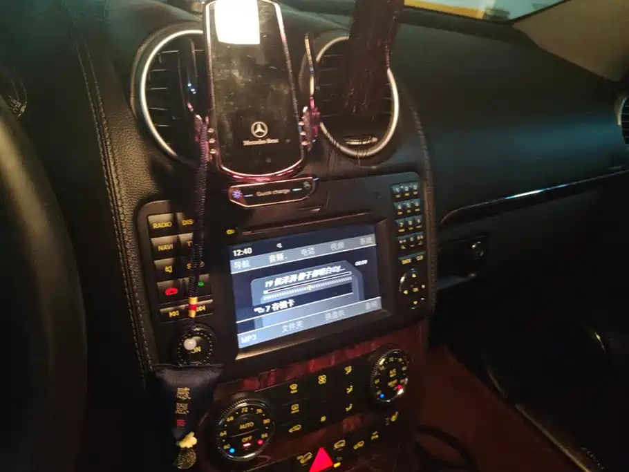 Mercedes-Benz GL-Class — миниатюра 13