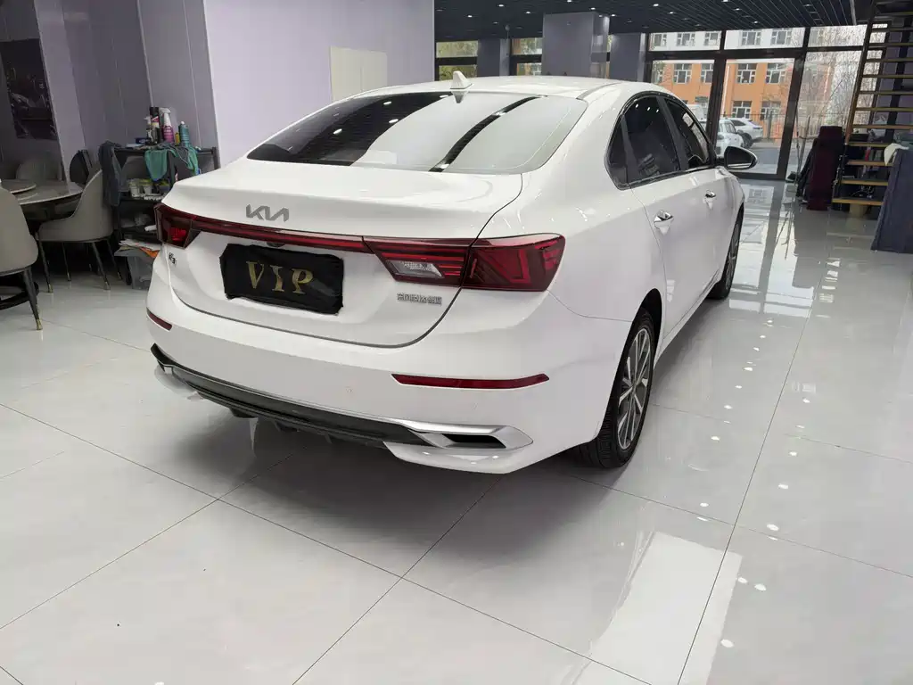 Kia K3 — миниатюра 6