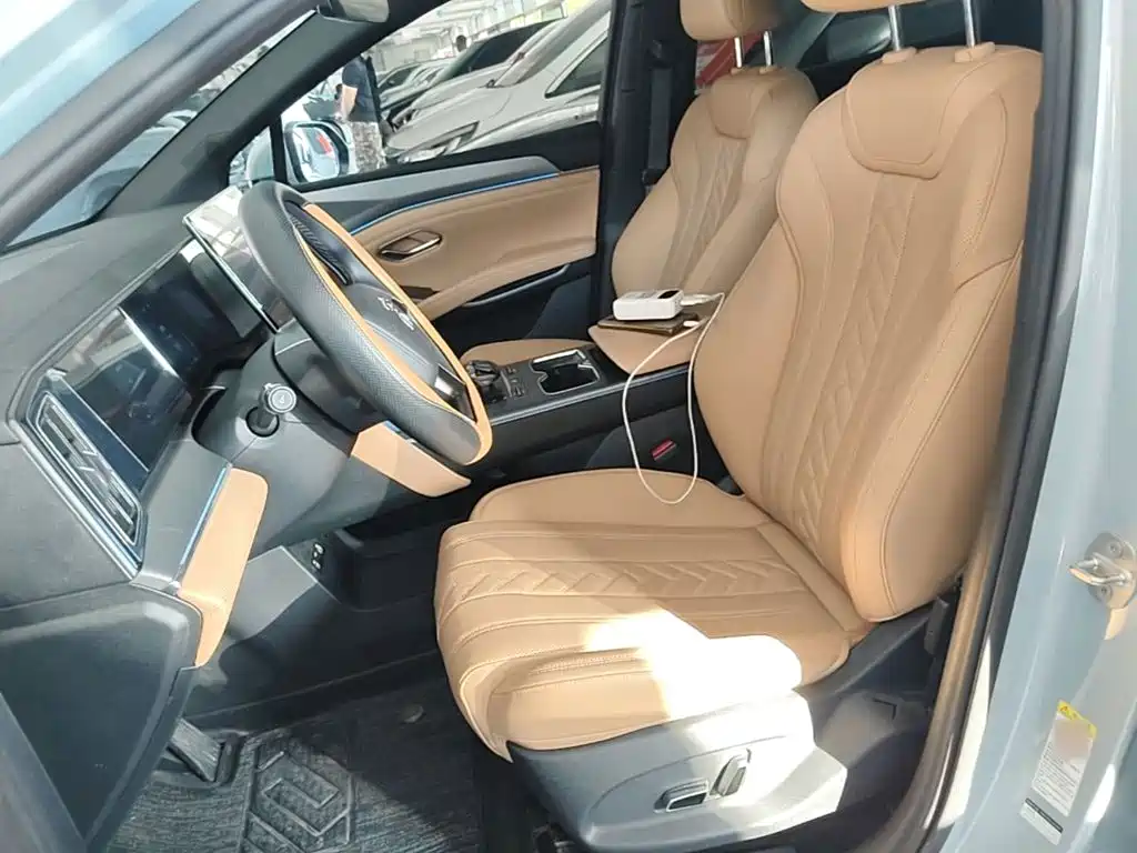 BYD L DM-i — миниатюра 15