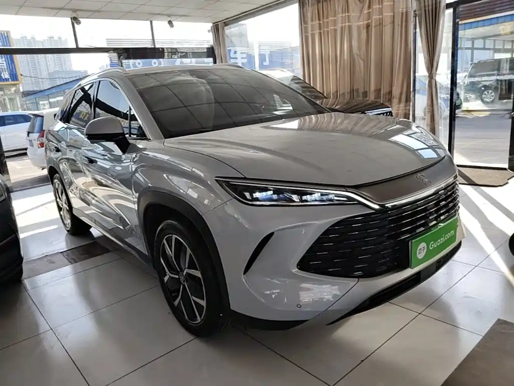 BYD L DM-i — миниатюра 4